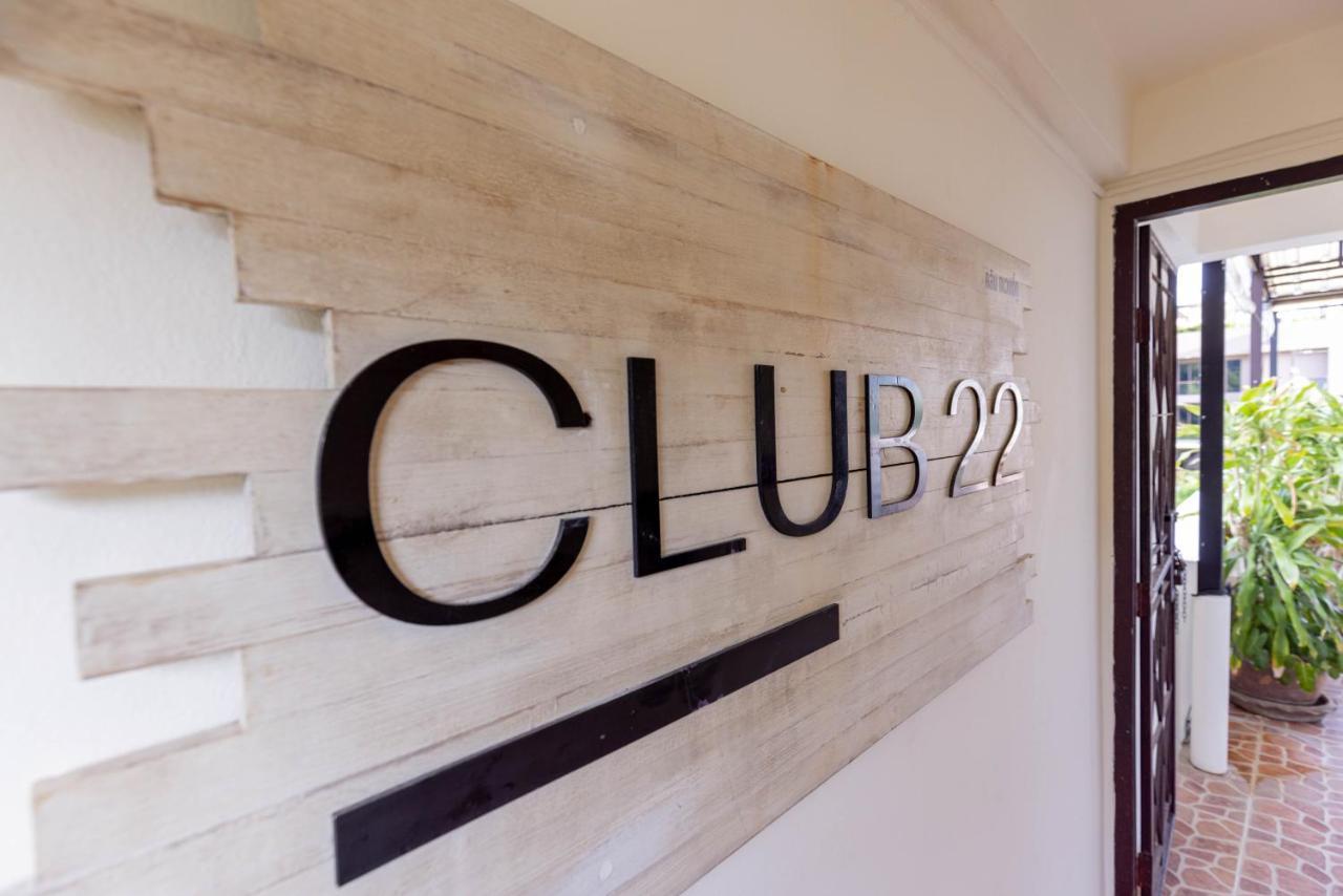 Club22 Kamala Suites, カマラビーチ エクステリア 写真